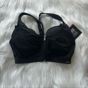 NWT Victoria secret knockout front close sports bra size 34C